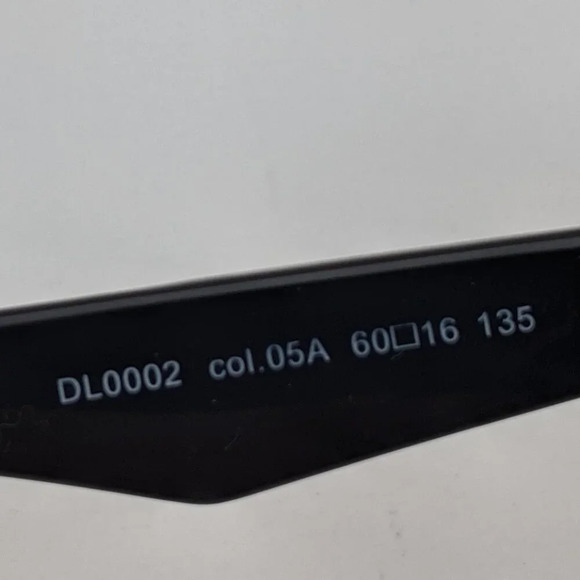 🕶️ Diesel DL0002 col.05A 3-4/11 Sunglasses 60/16-135 / ALG131🕶️ - Picture 5 of 8